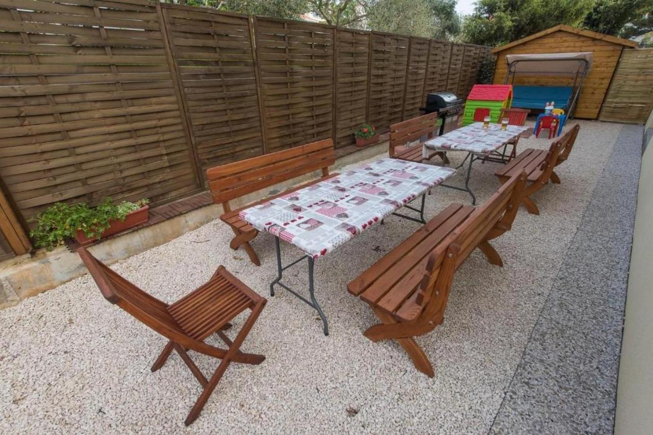 זאדאר Apartments Villa Ema מראה חיצוני תמונה